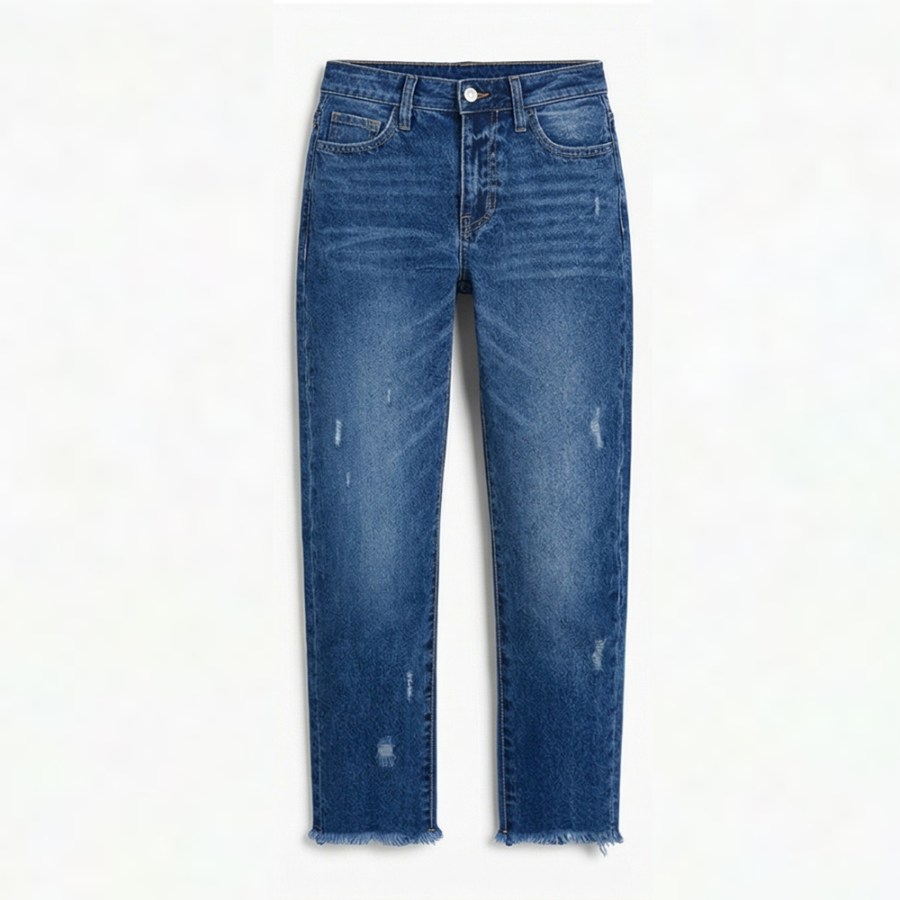 Fringed Hem Straight Jeans in gray