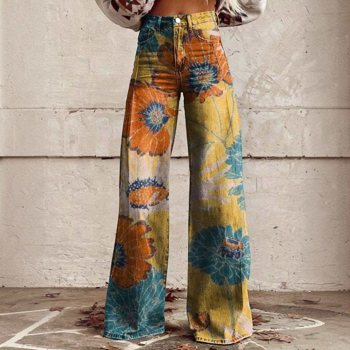 Floral Bell Bottom Pants in style j