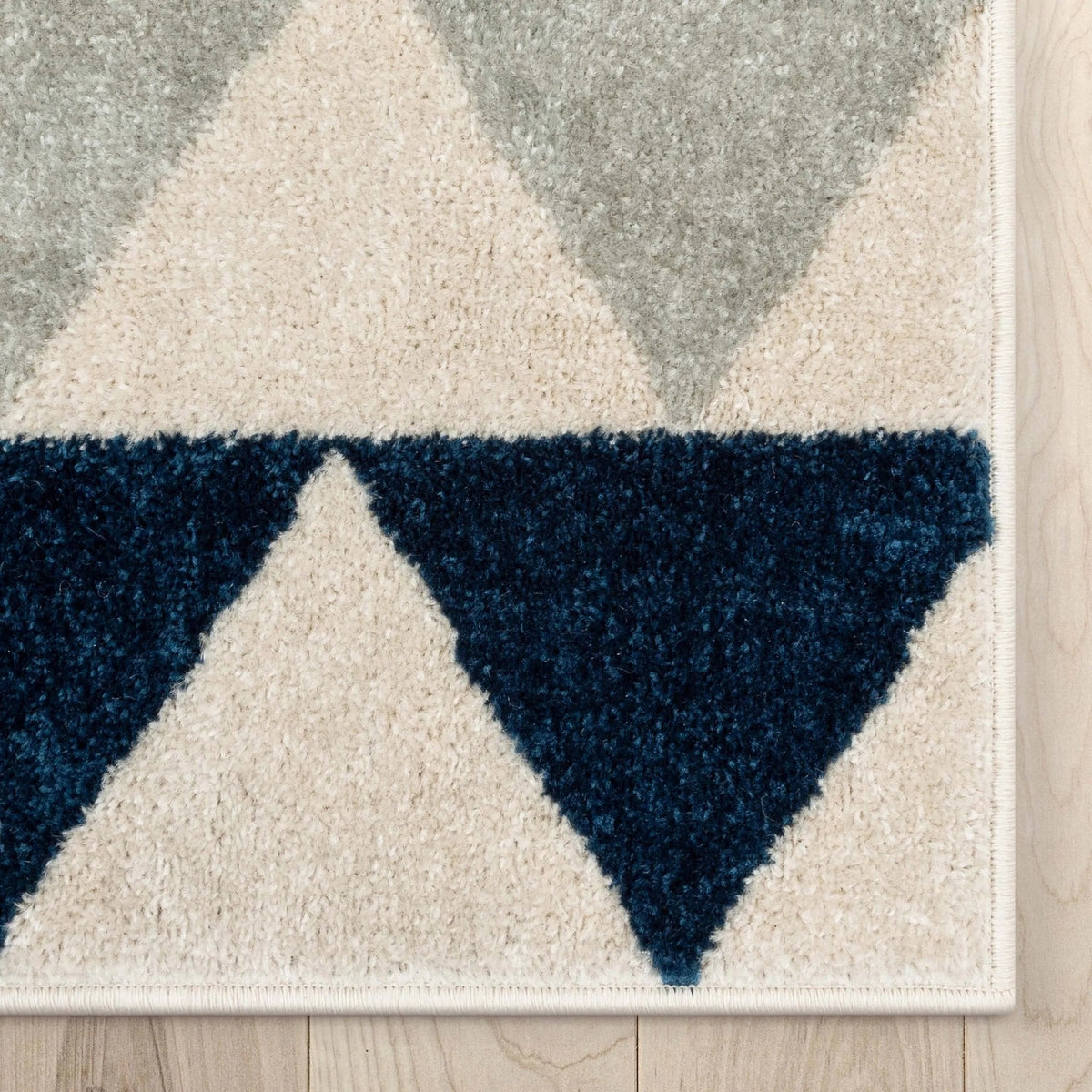 Scandinavian Triangle Pattern Rug, view 4
