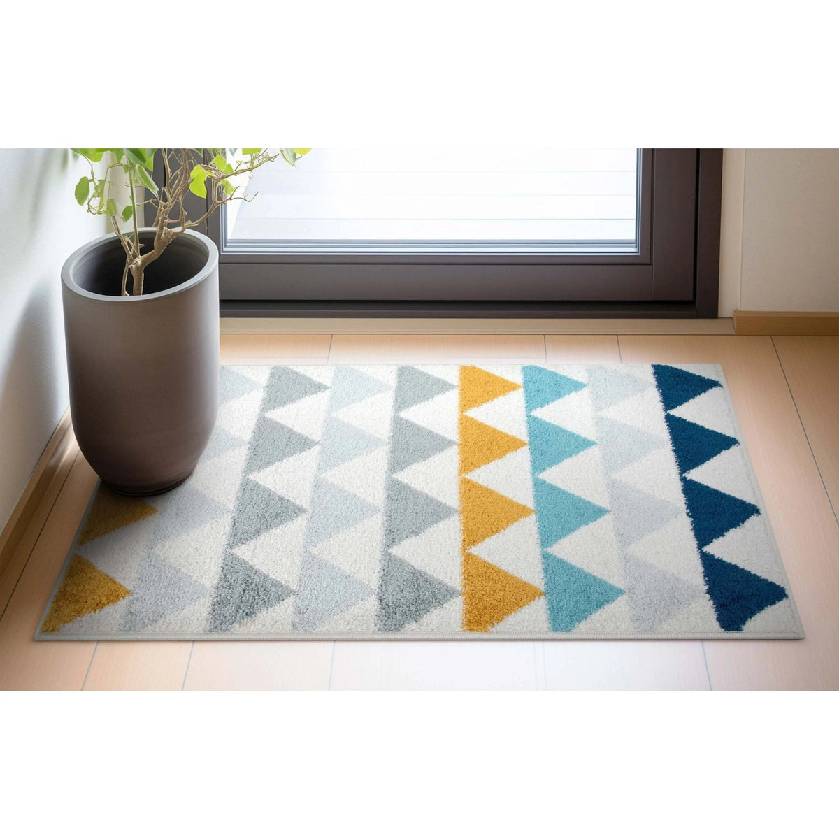 Scandinavian Triangle Pattern Rug, view 6